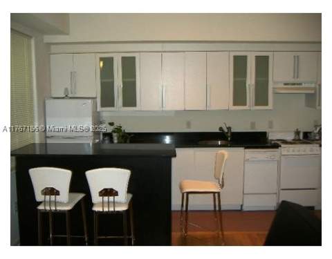 1521 Lenox Ave 101, Miami Beach FL - photo 11 of 14