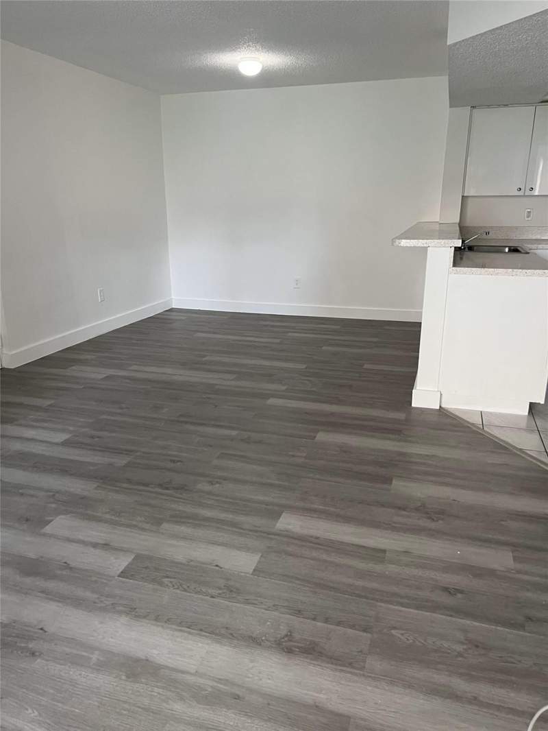 2 bedroom Condominium at 18860 NW 57th Avenue 106, Villa Rustica, Hialeah — photo 4