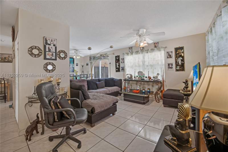 2 bedroom Condominium at 265 NE 12th Ave 265, Seagrape Village Condo, Homestead — photo 4