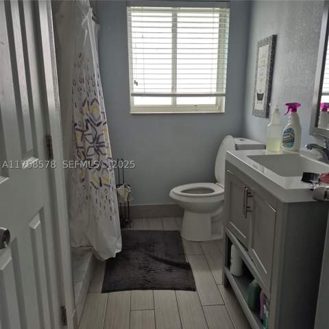 8320 NW 10 Ave, Miami FL - photo 21 of 28