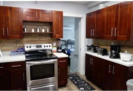 8320 NW 10 Ave, Miami FL - photo 7 of 28
