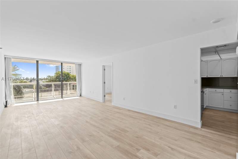 2 bedroom Condominium at 20505 E Country Club Dr 434, Waterview Condo, Aventura — photo 4