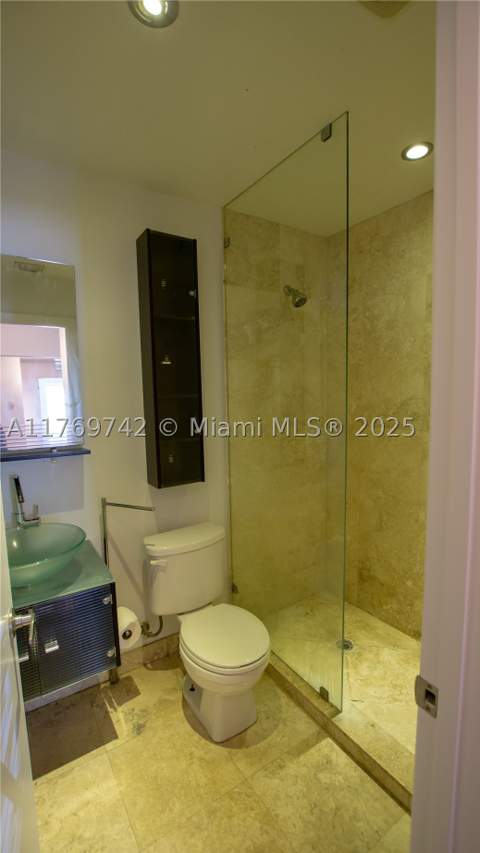 577 NE 62 Street 2, Miami FL - photo 12 of 16