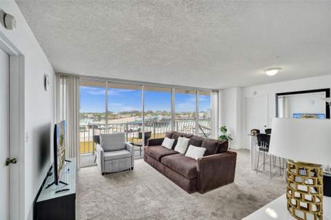 7601 E Treasure Drive 617, North Bay Village FL - photo 20 of 60