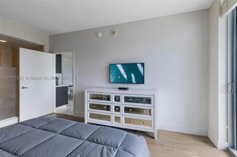 90 SW 3rd St 4103, Miami FL - photo 10 of 31