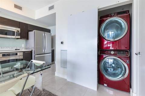 90 SW 3rd St 4103, Miami FL - photo 17 of 31