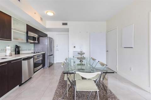 90 SW 3rd St 4103, Miami FL - photo 6 of 31