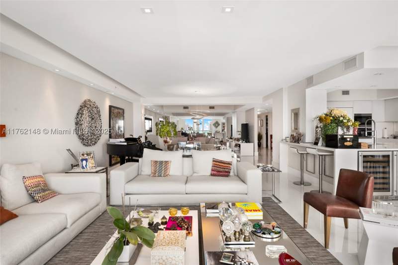 4 bedroom Condominium at 3301 NE 183rd St 2406, The Peninsula II Condo, Aventura — photo 5