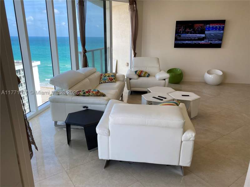 2 bedroom Condominium at 16699 Collins Ave 1607, La Perla Condo, Sunny Isles Beach — photo 2