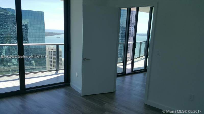 2 bedroom Condominium at 1300 S Miami Ave 4002, Dua Miami, Miami — photo 4