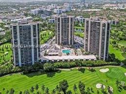 20335 W Country Club Dr 905, Aventura FL - photo 15 of 16