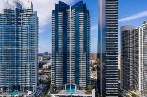 17121 Collins Ave 1703, Sunny Isles Beach FL - photo 24 of 24