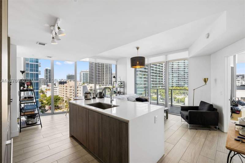 2 bedroom Condominium at 2900 NE 7th Ave 901, Biscayne Beach Condo, Miami — photo 3