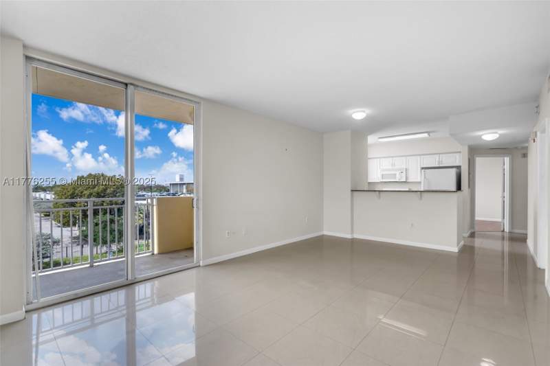 2 bedroom Condominium at 215 SW 42nd Ave 402, Lejeune Plaza Condo, Miami — photo 3