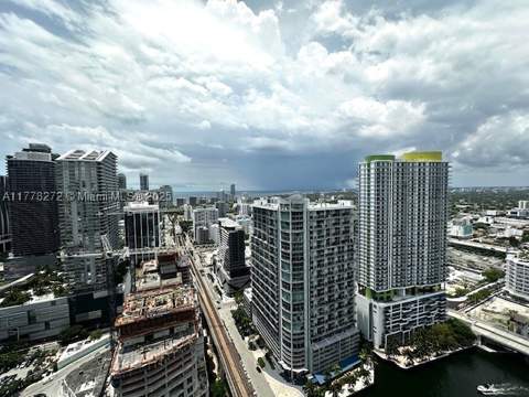 92 SW 3rd St 4104, Miami FL - photo 13 of 35