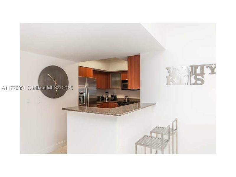 2 bedroom Condominium at 16699 Collins Ave 2406, La Perla Condo, Sunny Isles Beach — photo 4