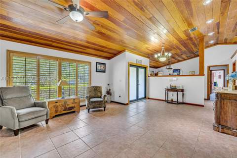 7801 SW 170th St, Palmetto Bay FL - photo 11 of 69