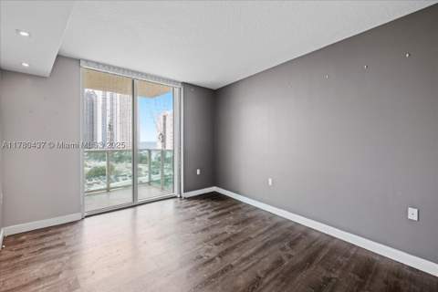 200 Sunny Isle Bl 2-1202, Sunny Isles Beach FL - photo 18 of 38