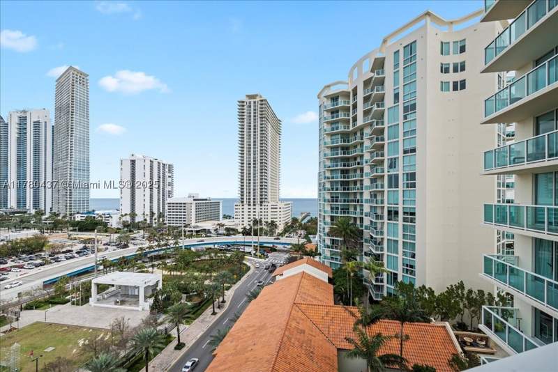 3 bedroom Condominium at 200 Sunny Isle Bl 2-1202, St Tropez On The Bay II, Sunny Isles Beach — photo 5