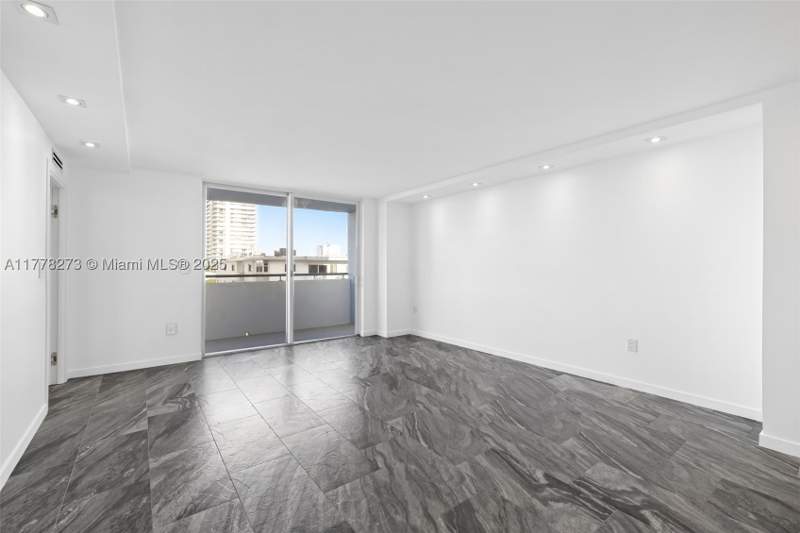 1 bedroom Condominium at 1658 Bay Rd 504, Lincoln Palace Condo, Miami Beach — photo 4
