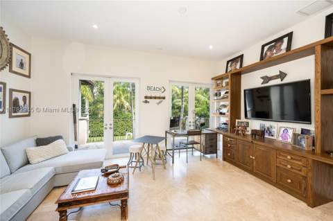 31 Island Dr, Key Biscayne FL - photo 19 of 26