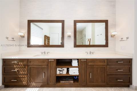 31 Island Dr, Key Biscayne FL - photo 22 of 26