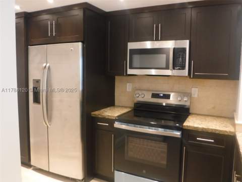 850 N Miami Ave W-2101, Miami FL - photo 12 of 34