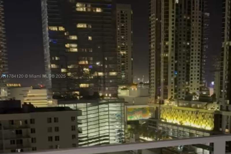 1 bedroom Condominium at 850 N Miami Ave W-2101, Madison Downtown Condo, Miami — photo 3