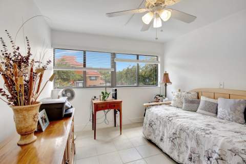 15499 Miami Lakeway N 306-5, Miami Lakes FL - photo 16 of 30