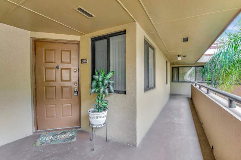 3 bedroom Condominium at 15499 Miami Lakeway N 306-5, Celebration Point Condo #2, Miami Lakes — photo 4