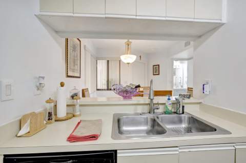 15499 Miami Lakeway N 306-5, Miami Lakes FL - photo 7 of 30