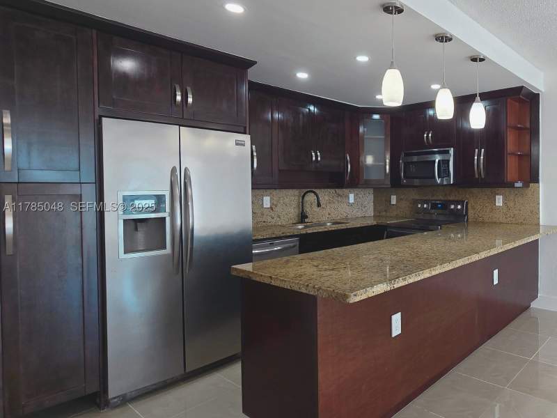 2 bedroom Condominium at 19380 Collins Ave 1002, Oceanview Building B, Sunny Isles Beach — photo 5