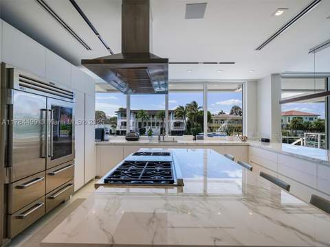 830 Lugo Ave, Coral Gables FL - photo 17 of 68