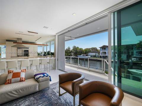 830 Lugo Ave, Coral Gables FL - photo 9 of 68