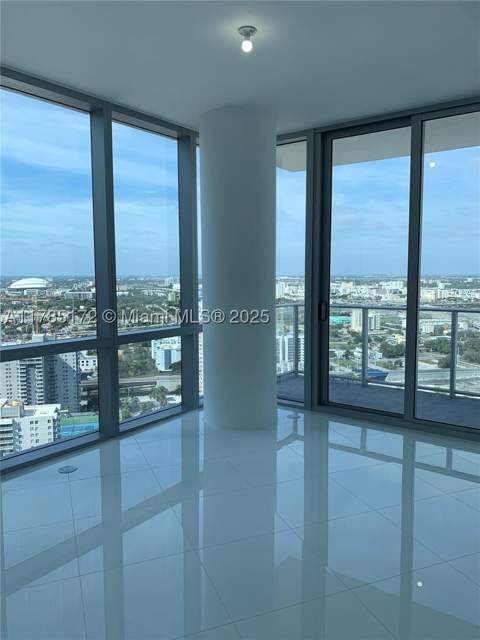 851 NE 1st Ave 3002, Miami FL - photo 13 of 30