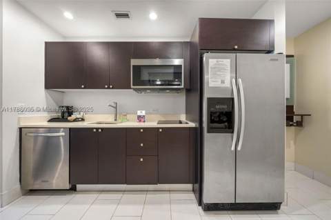 5300 NW 87th Ave 115, Doral FL - photo 8 of 14