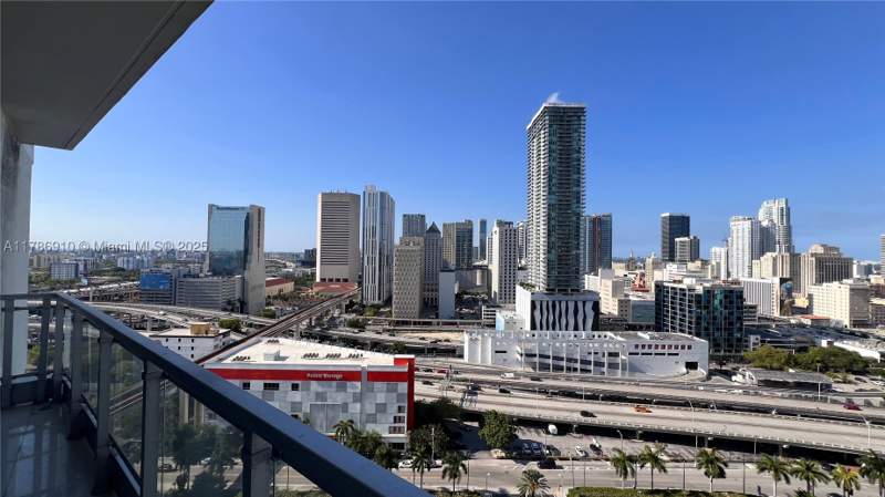 2 bedroom Condominium at 90 SW 3rd St 2204, Ivy Condo, Miami — photo 2