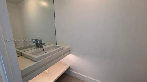 90 SW 3rd St 2204, Miami FL - photo 23 of 28
