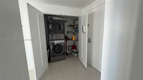 90 SW 3rd St 2204, Miami FL - photo 24 of 28