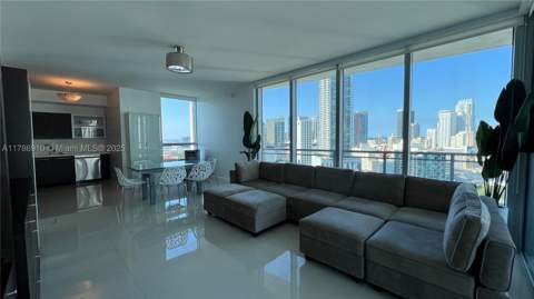 90 SW 3rd St 2204, Miami FL - photo 7 of 28