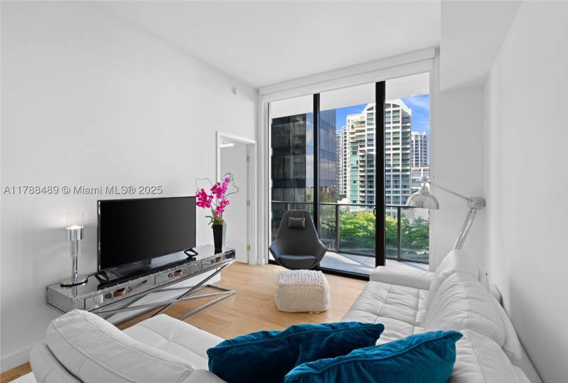 1 bedroom Condominium at 2678 Tigertail Ave 615, 2678 Tigertail Condo, Miami — photo 4