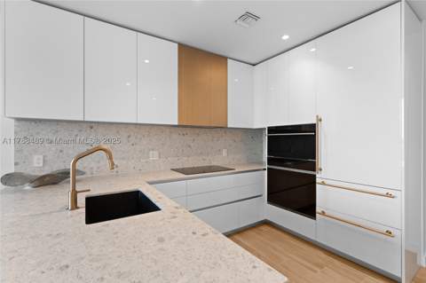 2678 Tigertail Ave 615, Miami FL - photo 8 of 41