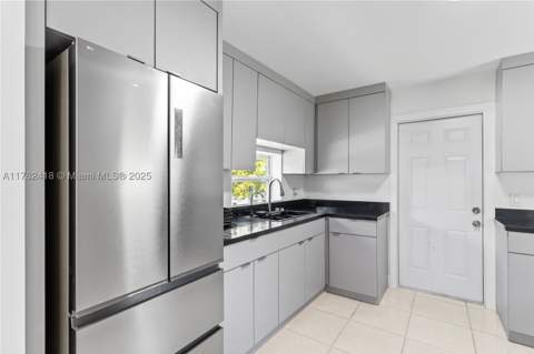 8350 SW 98 th St, Miami FL - photo 15 of 67