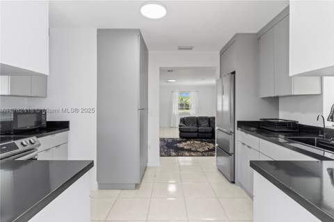 8350 SW 98 th St, Miami FL - photo 16 of 67