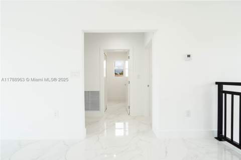 910 SW 24th Rd, Miami FL - photo 22 of 38