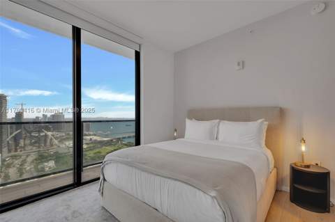 398 NE 5th St 3901, Miami FL - photo 7 of 20