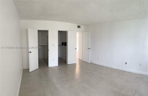 1420 Brickell Bay Dr 103A1, Miami FL - photo 13 of 20