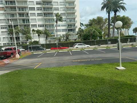 1420 Brickell Bay Dr 103A1, Miami FL - photo 18 of 20