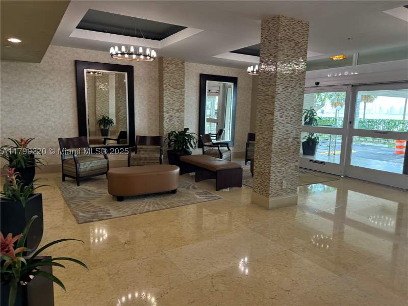 1 bedroom Condominium at 1420 Brickell Bay Dr 103A1, Bayshore Place Condo, Miami — photo 3