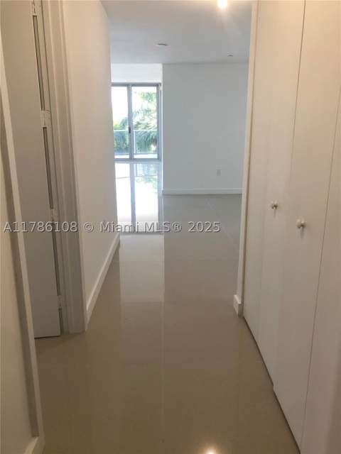 488 NE 18th St 215, Miami FL - photo 10 of 16